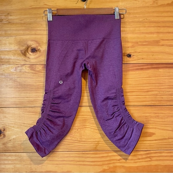 Lululemon In The Flow Crop II Leggings Heathered Berry Yum Yum Purple 2 W6B41S - Picture 3 of 8